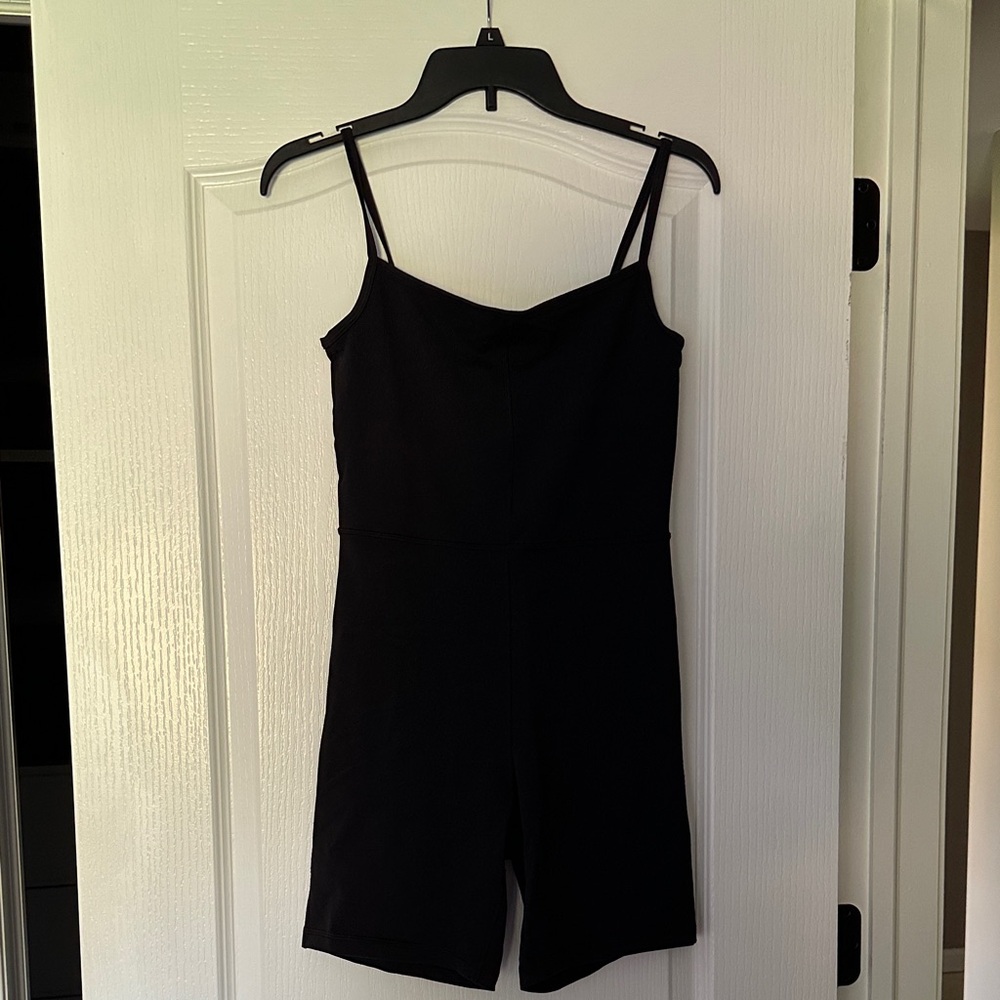 Wilfred Free Black Sleeveless Top
